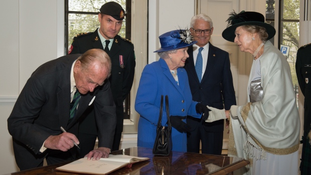 Queen Visit Embassy