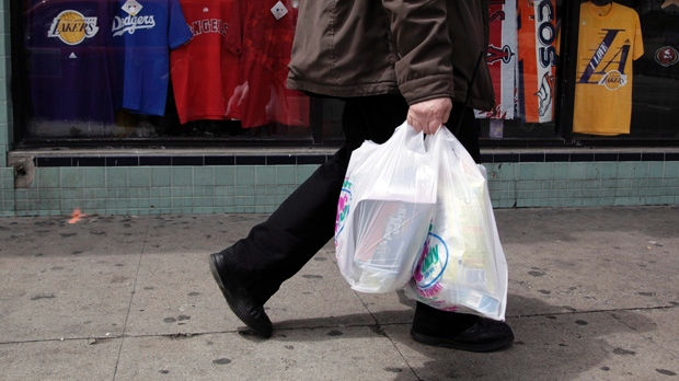 Montreal eyes ban on plastic shopping bags