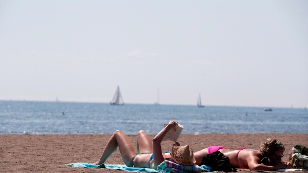 Toronto may see hottest weather of the season today 2