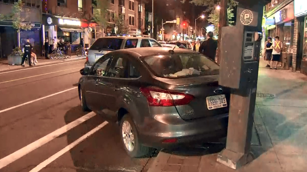 Driver strikes five parked cars and a taxi in Annex