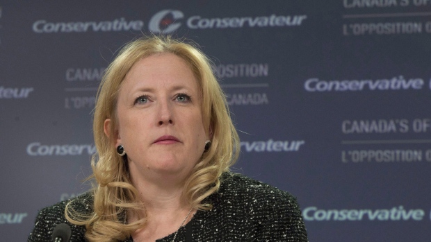 lisa-raitt-steps-down-as-conservative-finance-critic