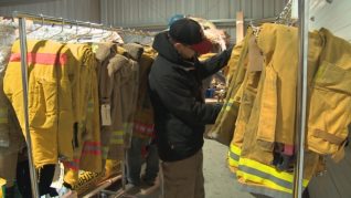 edmonton-firefighters-collecting-gear-for-ukrainian-firefighters
