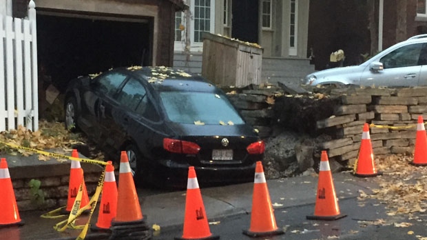 vw-sinkhole-toronto