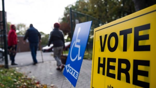 В Торонто началось предварительное голосование на предстоящих муниципальных выборах