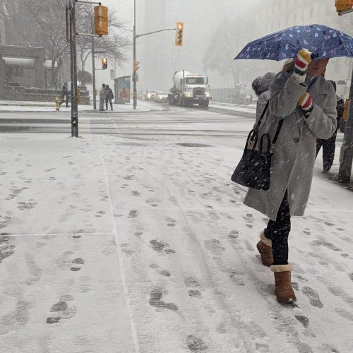 На Торонто снова надвигается снег