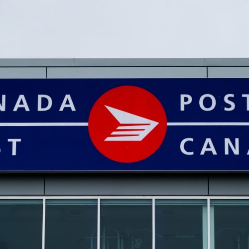 ПРОФСОЮЗ РАССМАТРИВАЕТ ПРЕДЛОЖЕНИЯ CANADA POST