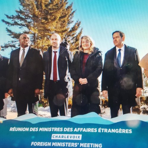 МИНИСТРЫ ИНОСТРАНЫЫХ ДЕЛ СТРАН G7 НАЧАЛИ ПЕРЕГОВОРЫ В КВЕБЕКЕ