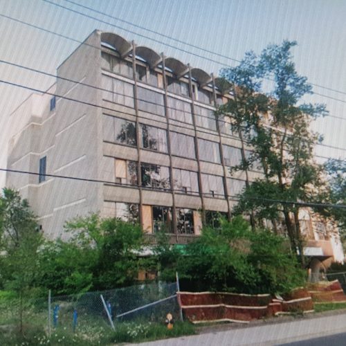 ЗАБРОШЕННОЕ ОФИСНОЕ ЗДАНИЕ НА УЛИЦЕ BATHURST НАКОНЕЦ-ТО СНЕСЛИ 