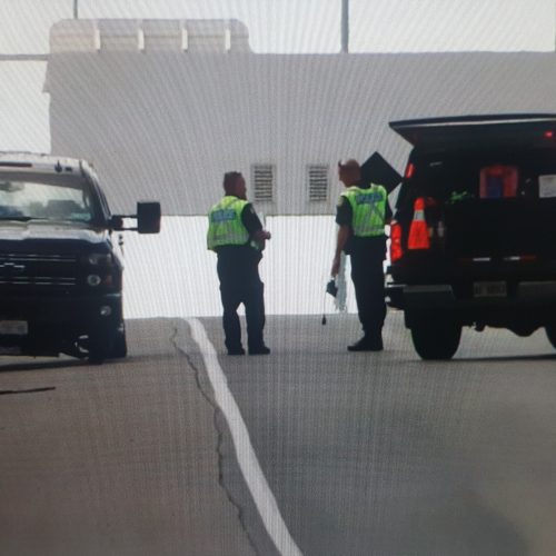 В СЕНТ-КАТАРИНСЕ НА QEW ОТРВАВШЕЕСЯ КОЛЕСО УБИЛО ВОДИТЕЛЯ