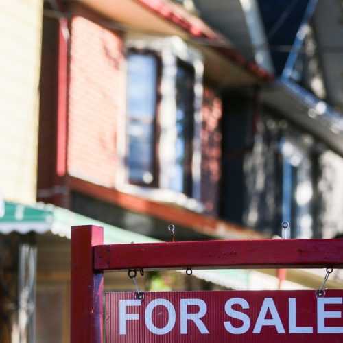 ПРОДАЖИ ЖИЛЬЯ В БОЛЬШОМ ТОРОНТО УПАЛИ В НОЯБРЕ