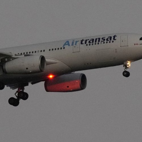 ПИЛОТЫ AIR TRANSAT ПОДДЕРЖАЛИ ЗАБАСТОВКУ