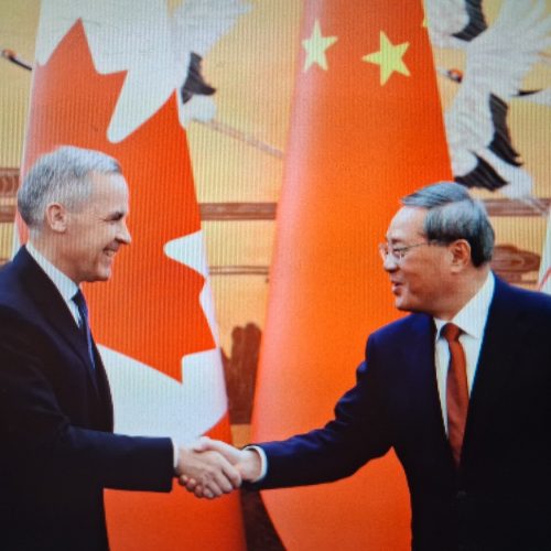 ОТНОШЕНИЯ КАНАДЫ С КИТАЕМ МЕНЯЮТ НАПРАВЛЕНИЕ 