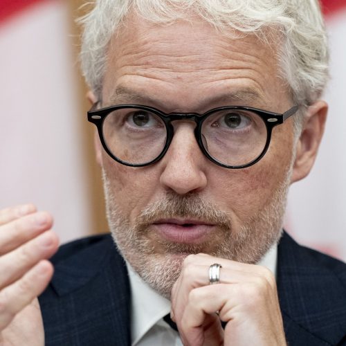 РАССЛЕДОВАНИЕ СЛУЧАЕВ ИСПОЛЬЗОВАНИЯ «СЕКСДИПФЕЙКОВ» НА ПЛАТФОРМЕ Х