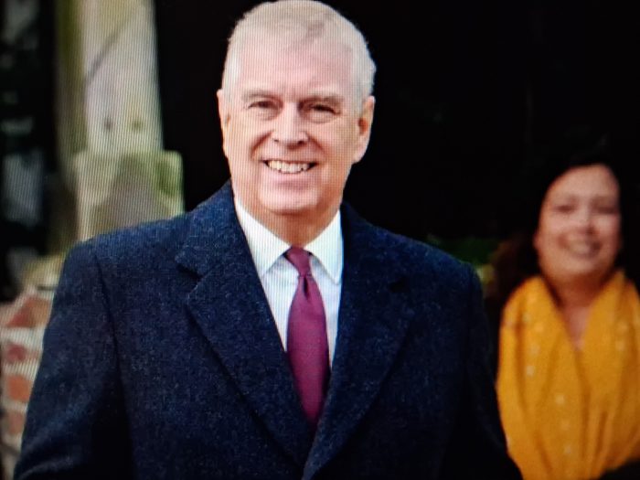 АРЕСТ МАУНТБАТТЕНА-ВИНДЗОРА ЗА ЕГО СВЯЗИ С ЭПШТЕЙНОМ 